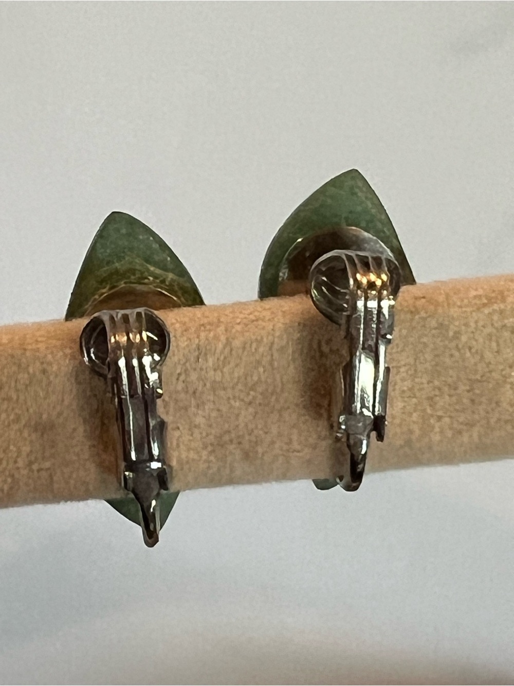 Aventurine Clip On Earrings - Picture 3 of 3